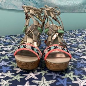 Madden girl size 10 wedge sandal